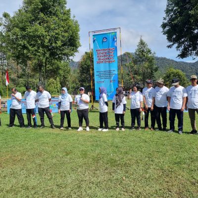 Meeting & Outbound Badan Bahasa di Emte (1)